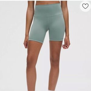 Lululemon Athletica High-Rise Wunderunder Train short 6”